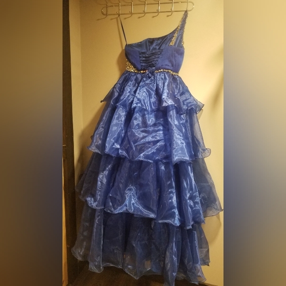 Royal Blue Gown/Grad Dress - Picture 2 of 3